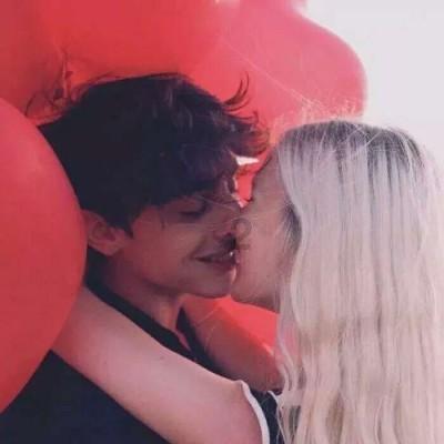 探索问题,发现答案——女生喜欢什么肤色的男生蜗牛问答平台